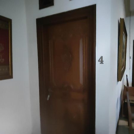 Tirto 27 Homestay يوغياكارتا المظهر الخارجي الصورة