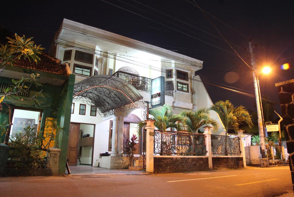 Tirto 27 Homestay يوغياكارتا المظهر الخارجي الصورة